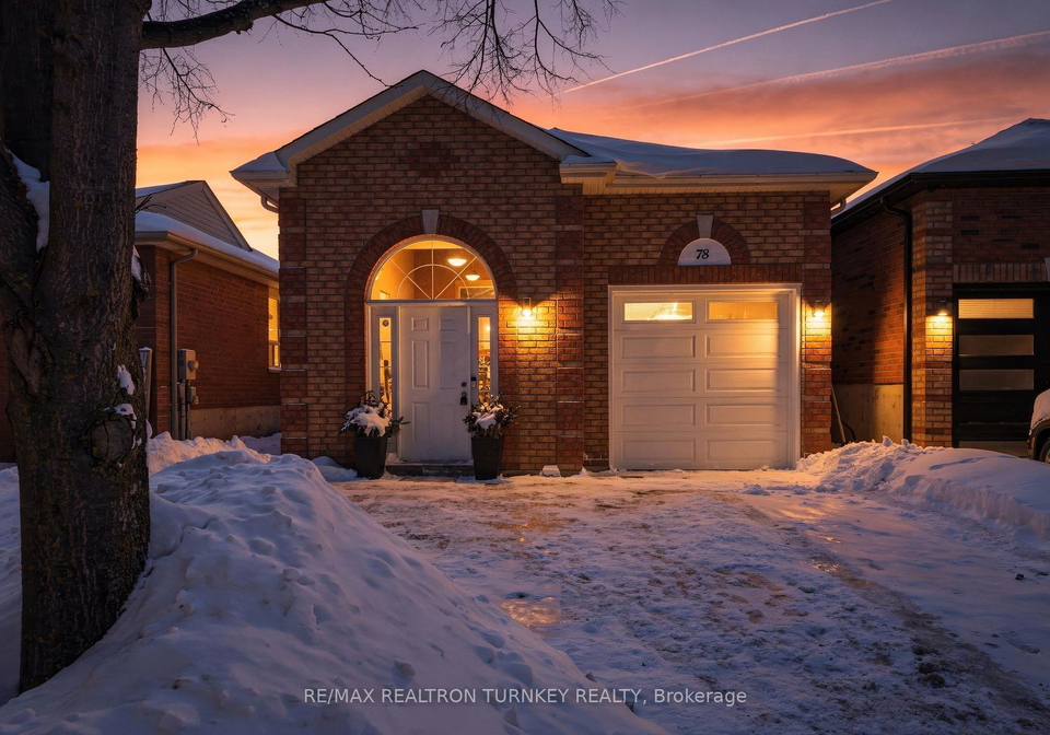 78-clearmeadow-boulevard-newmarket-ontario-n12736892