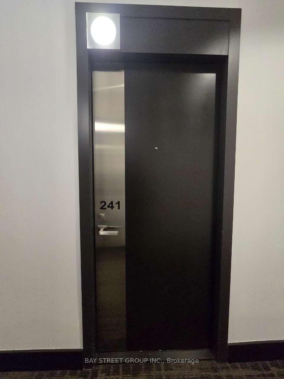 9471-yonge-street-richmond-hill-ontario-n12737844