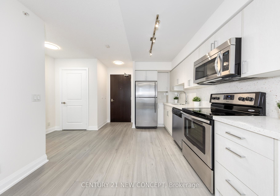 372-highway-7-east-road-e-richmond-hill-ontario-n12737928