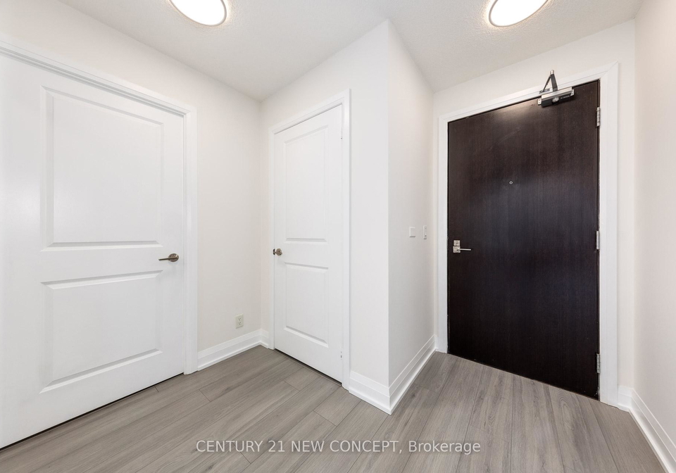 372-highway-7-east-road-e-richmond-hill-ontario-n12737928