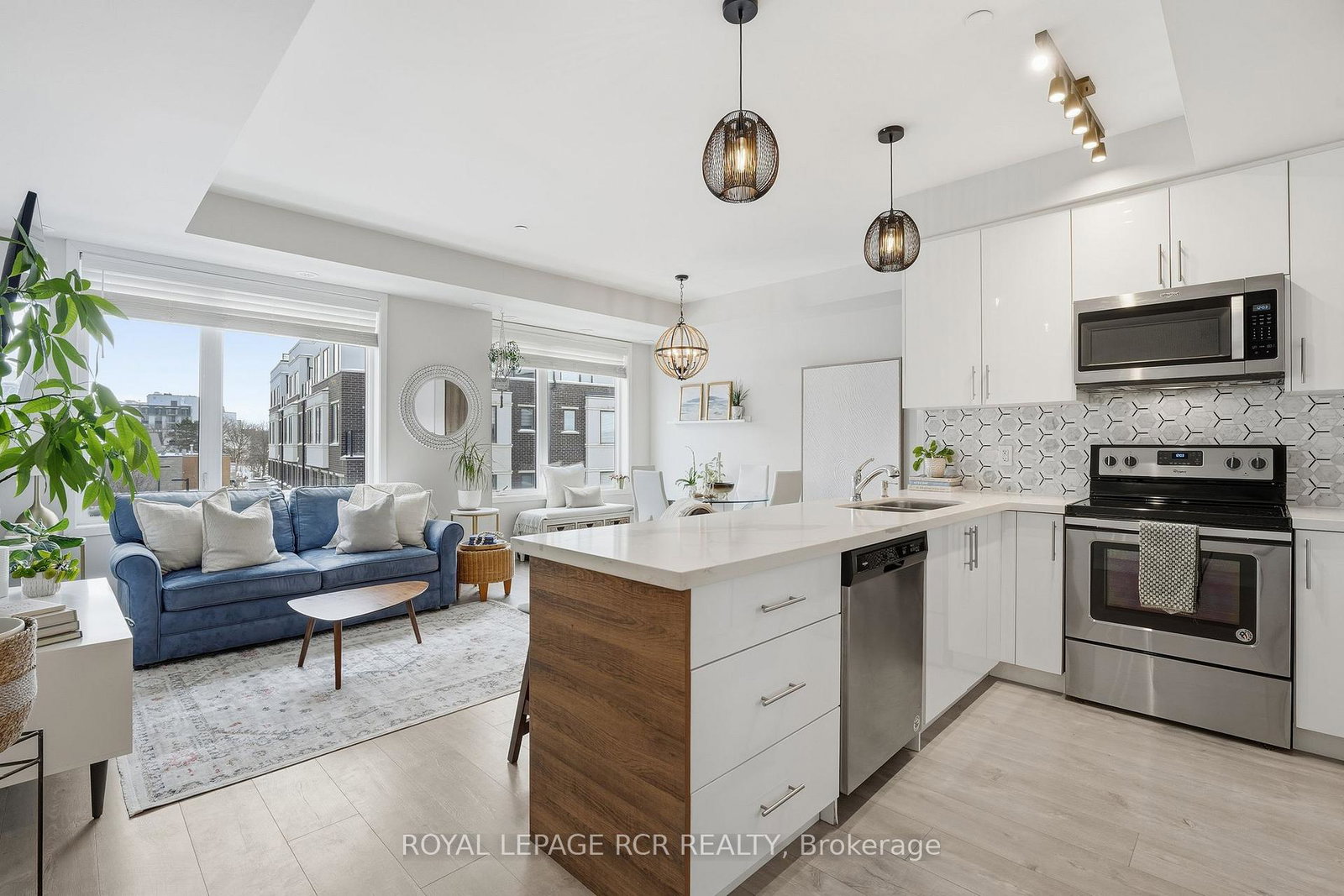 200-alex-gardner-circle-aurora-ontario-n12739178