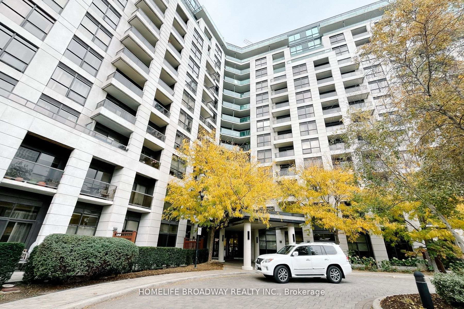 18-harding-boulevard-richmond-hill-ontario-n12740832