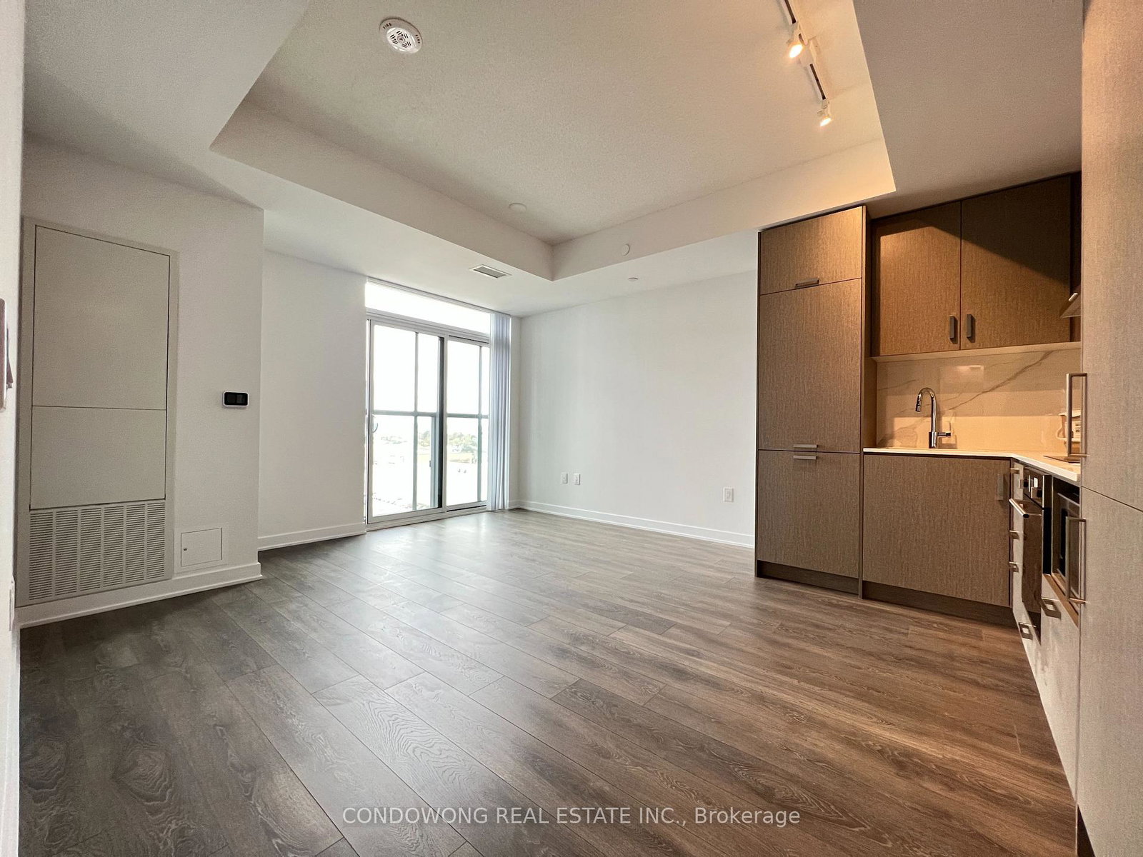 60-honeycrisp-crescent-vaughan-ontario-n12740852