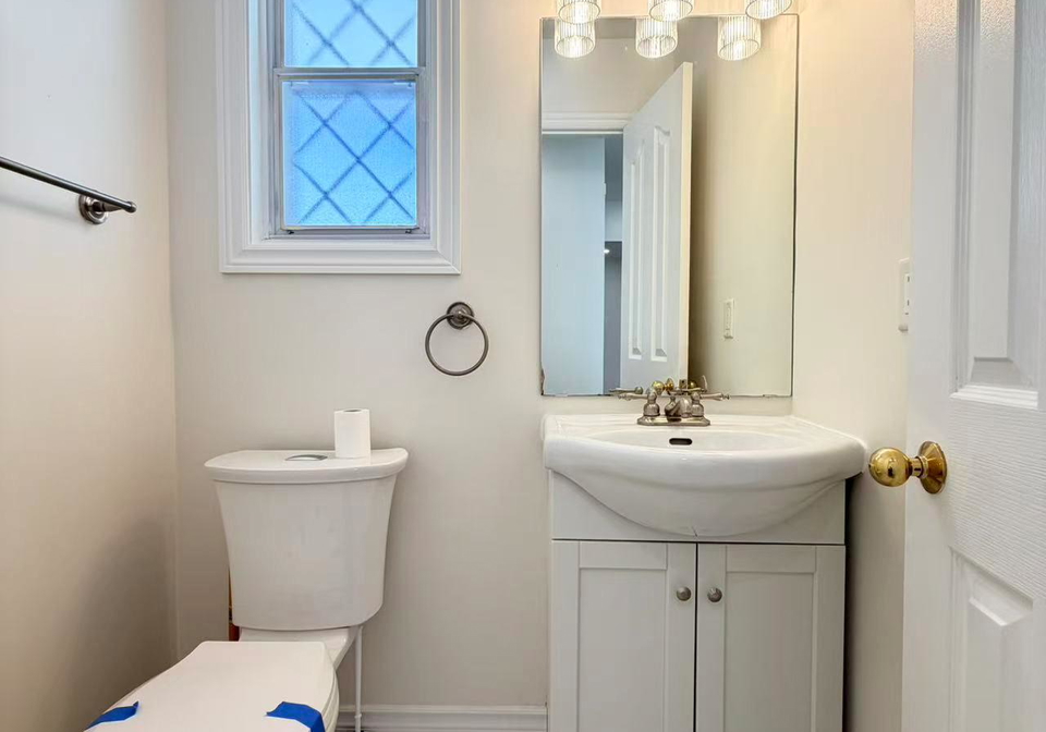 142-armitage-drive-newmarket-ontario-n12741502