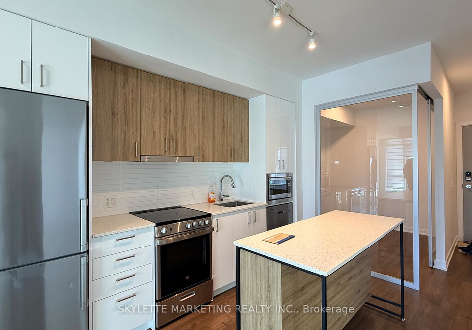 30-upper-mall-way-vaughan-ontario-n12744556