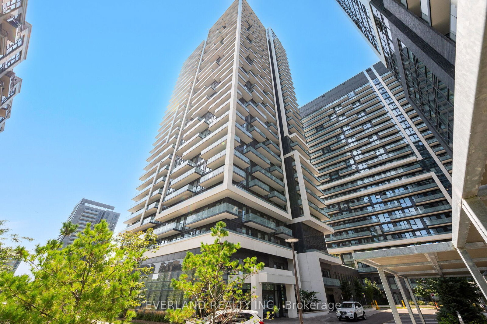 105-oneida-crescent-richmond-hill-ontario-n12744656