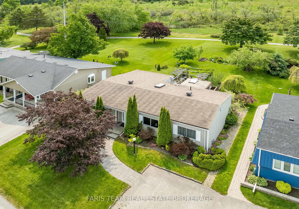 81-corner-brook-trail-innisfil-ontario-n12744692