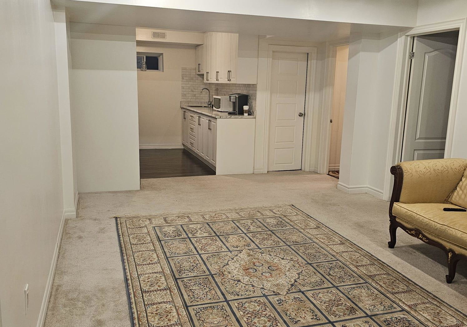 82-vantage-loop-newmarket-ontario-n12744732