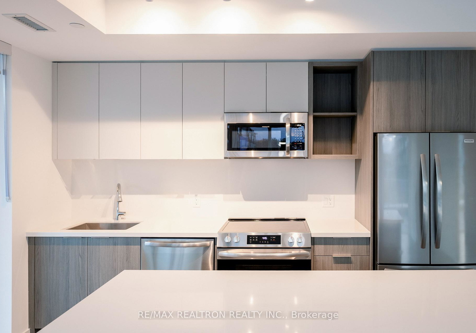 333-sunseeker-avenue-innisfil-ontario-n12744972