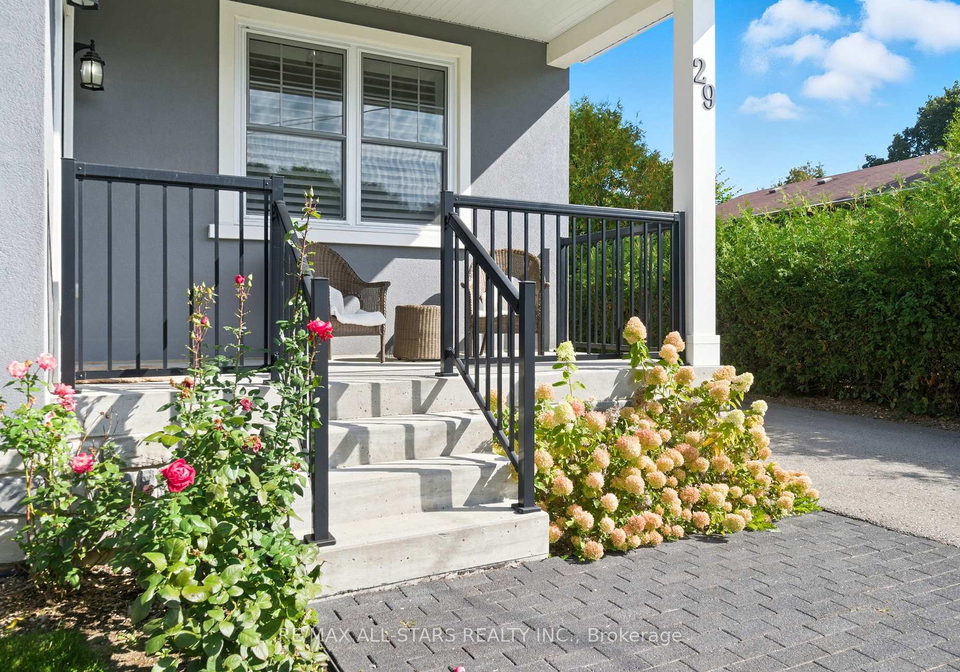 29-patrick-drive-aurora-ontario-n12745830