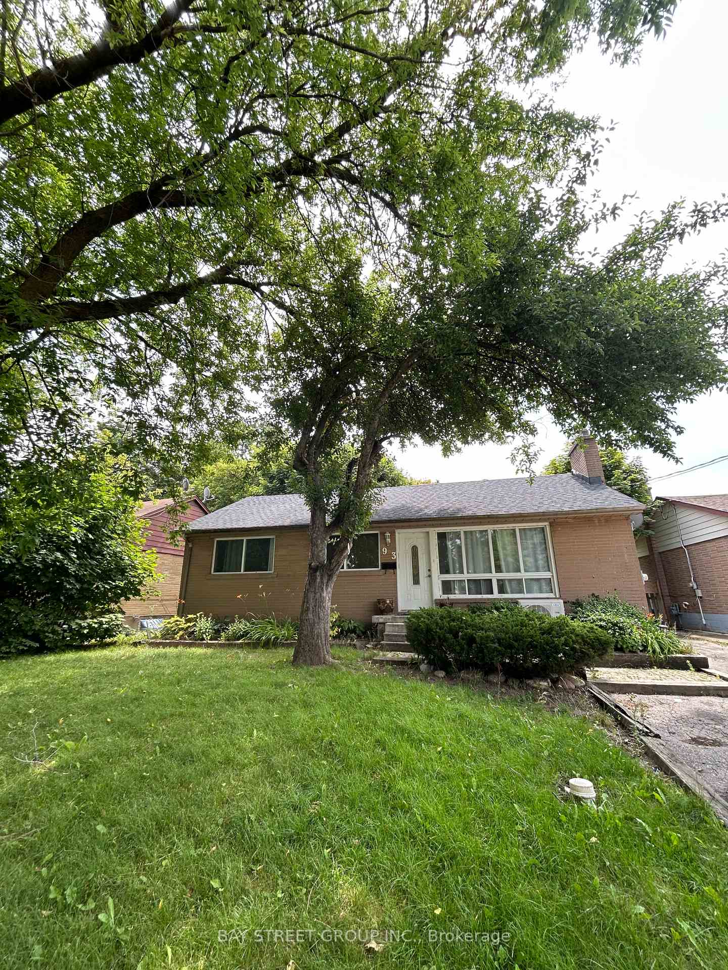 93-cartier-crescent-richmond-hill-ontario-n12745904