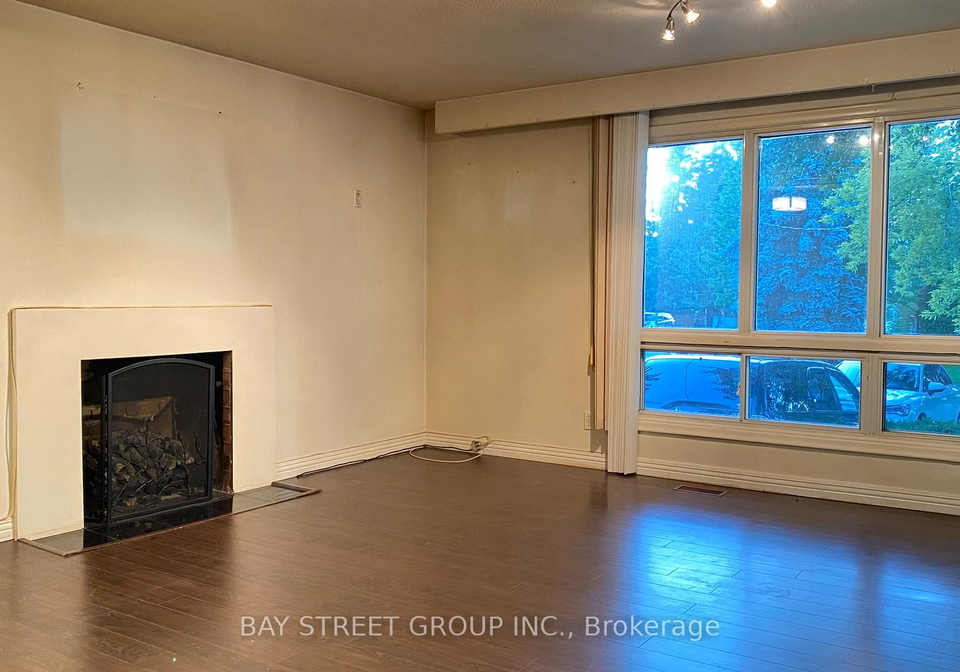 93-cartier-crescent-richmond-hill-ontario-n12745904