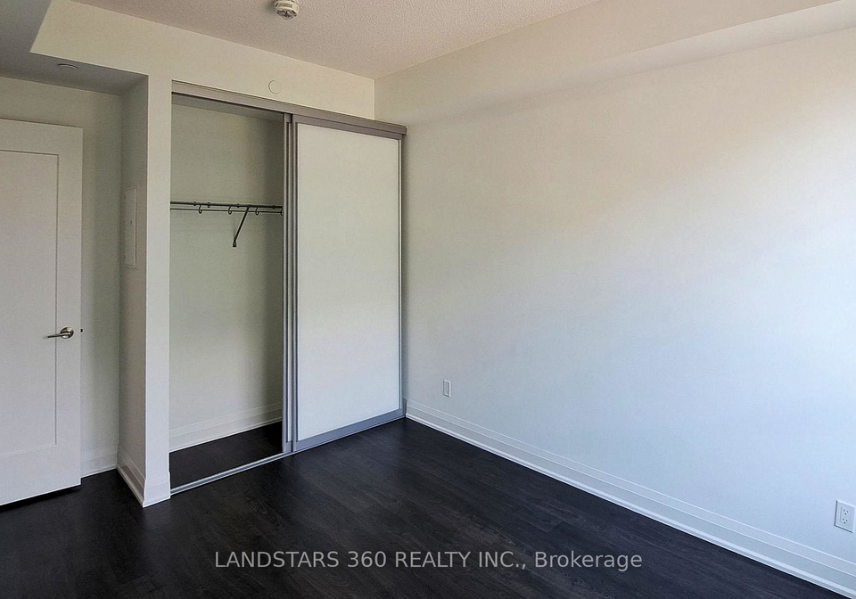 398-highway-7-e-richmond-hill-ontario-n12746534