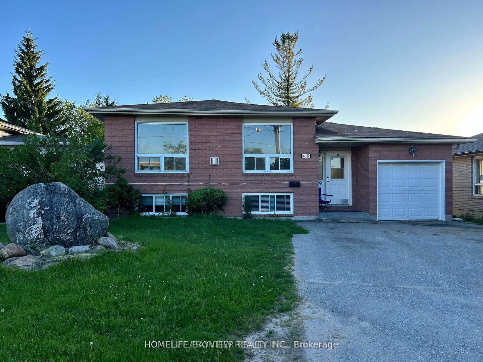 412-the-queensway-s-georgina-ontario-n12747080
