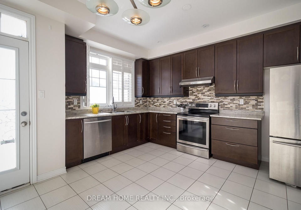 31-dundas-way-markham-ontario-n12747130