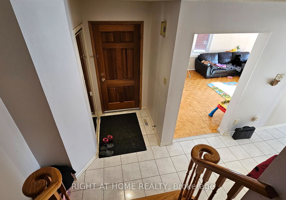 121-badessa-circle-vaughan-ontario-n12747244