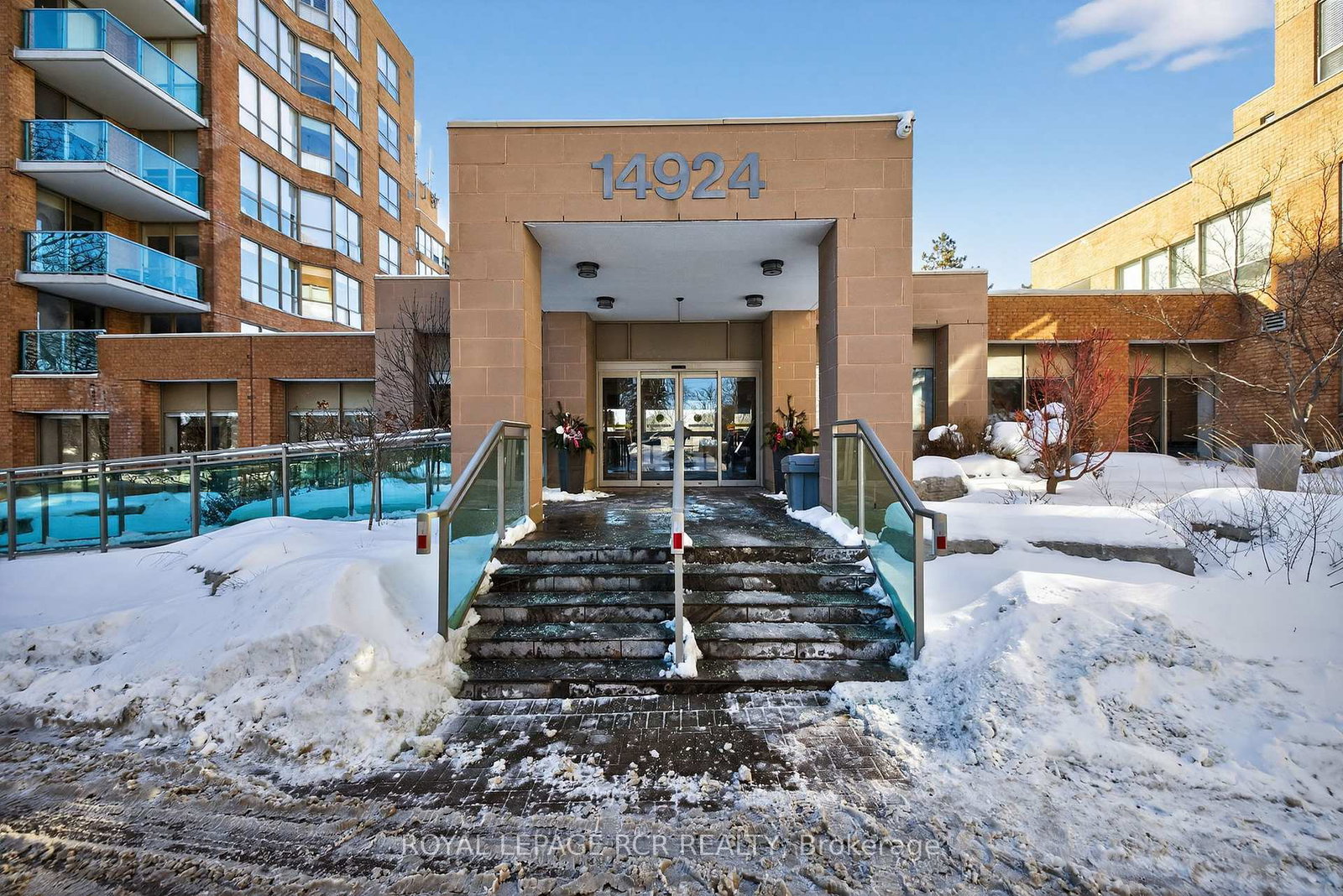 14924-yonge-street-aurora-ontario-n12747746