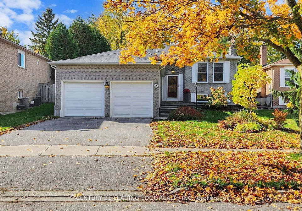 28-stonehill-boulevard-east-gwillimbury-ontario-n12748750