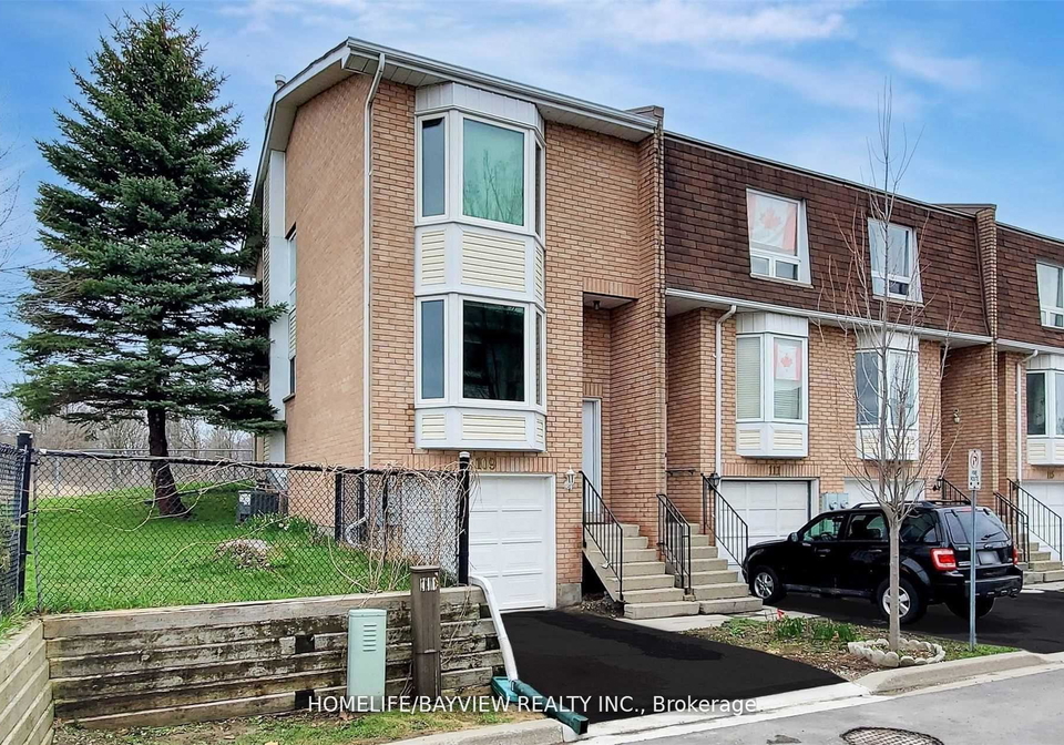 109-wiiliam-curtis-circle-newmarket-ontario-n12749032