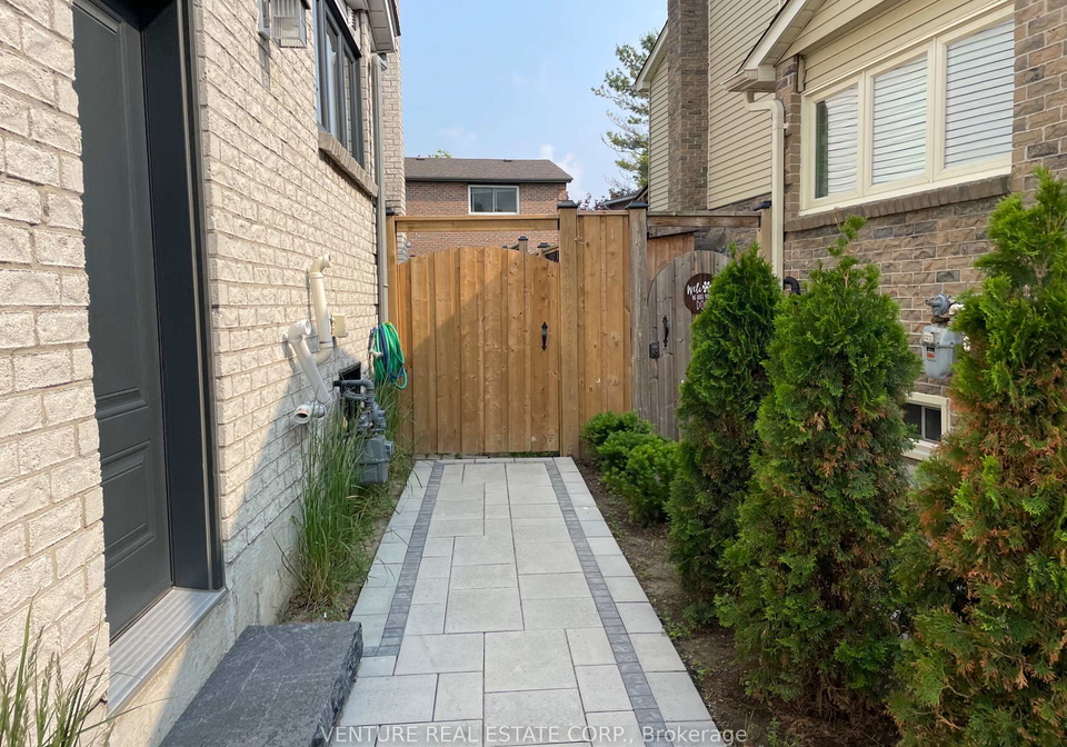 55-batson-drive-aurora-ontario-n12750164