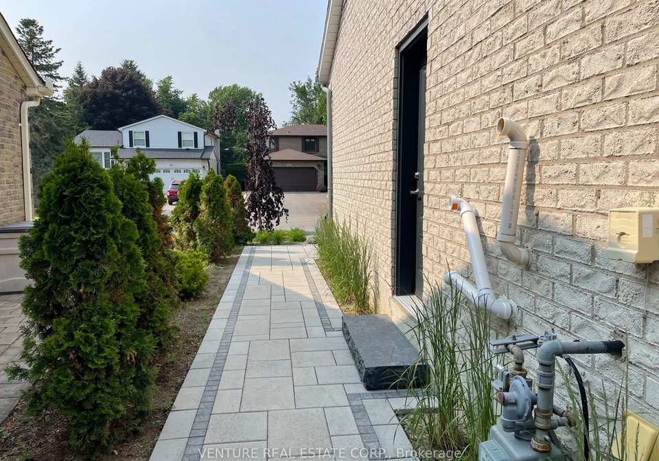 55-batson-drive-aurora-ontario-n12750164