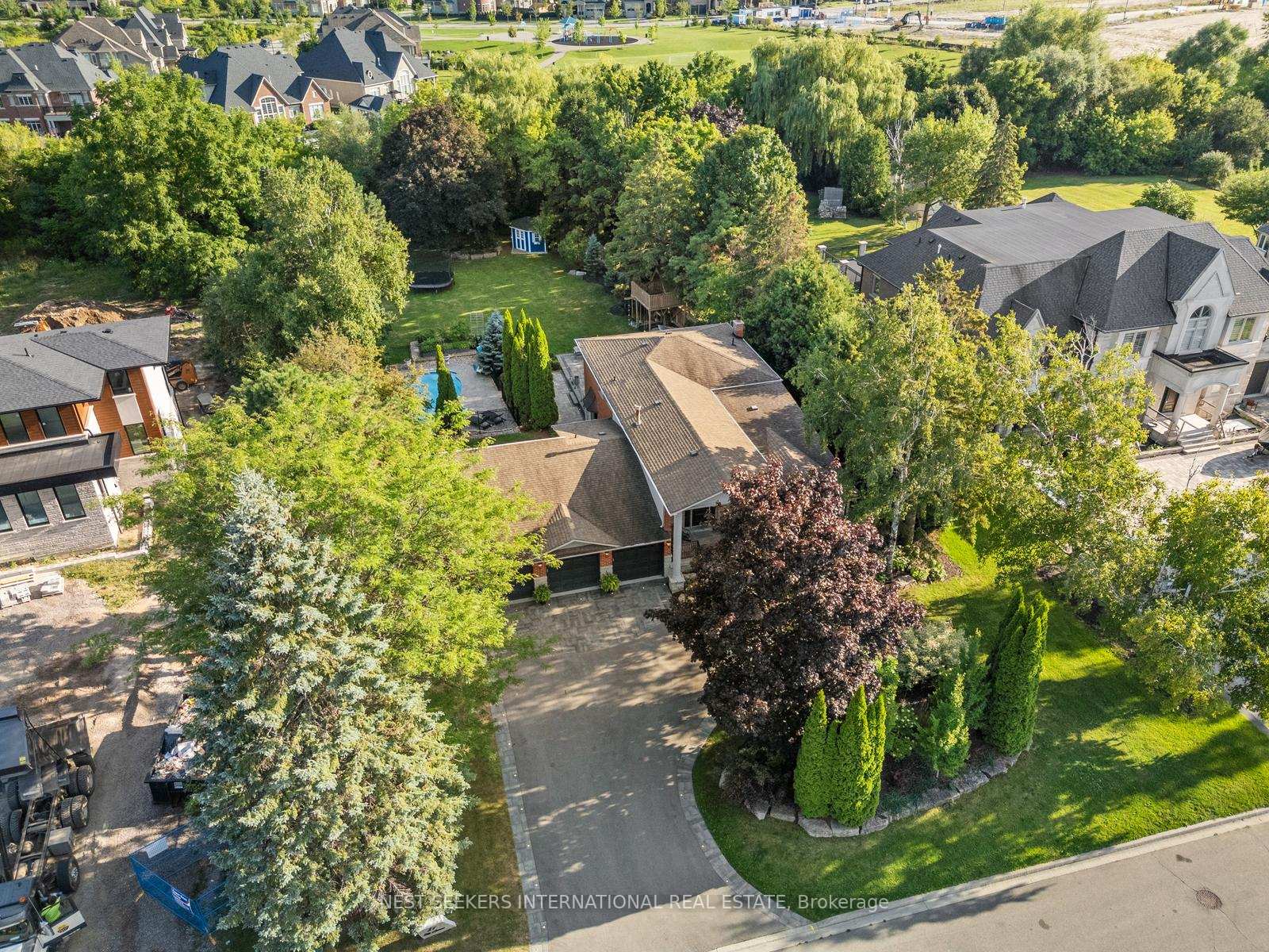 51-ellis-avenue-king-ontario-n12750448