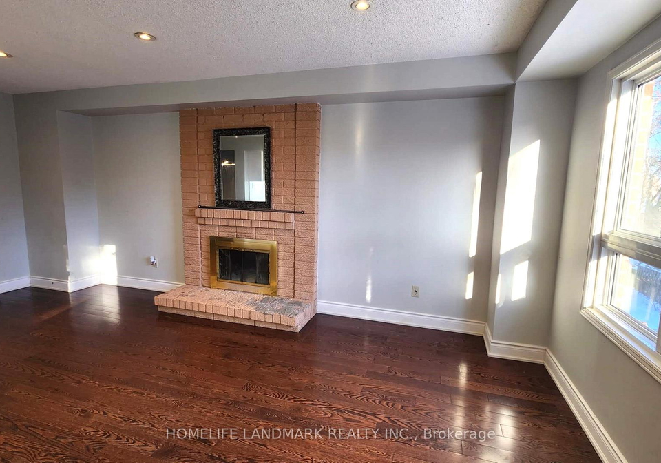 200-forsyth-road-newmarket-ontario-n12751602