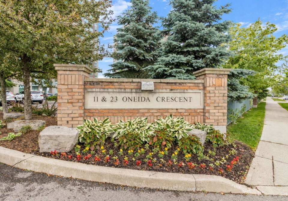 11-oneida-crescent-richmond-hill-ontario-n12751786
