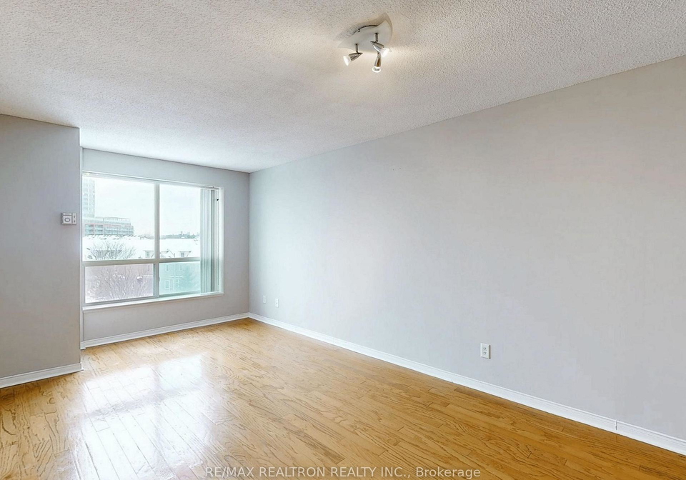 51-baffin-court-richmond-hill-ontario-n12754262