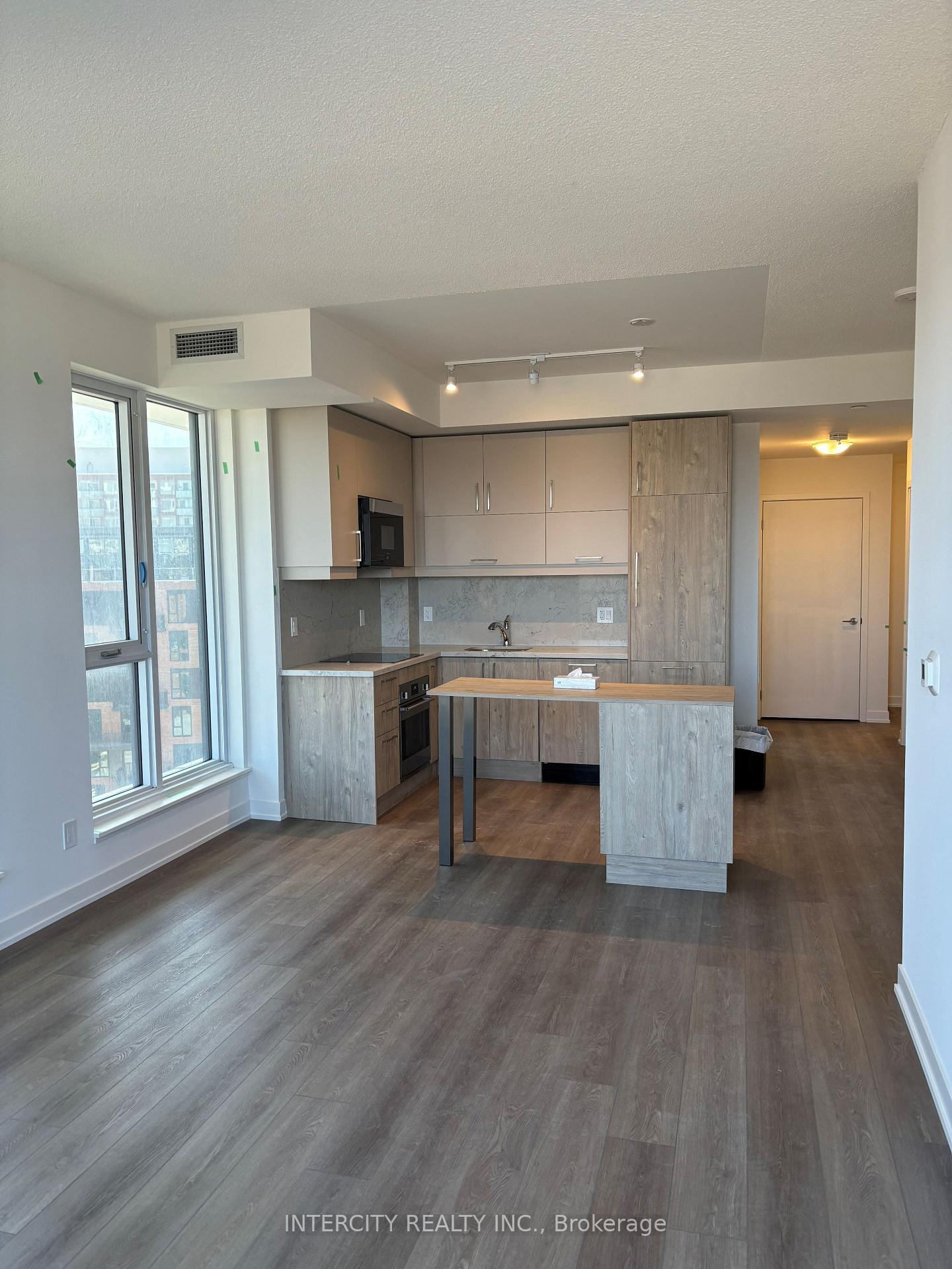 292-verdale-crossing-markham-ontario-n12755318