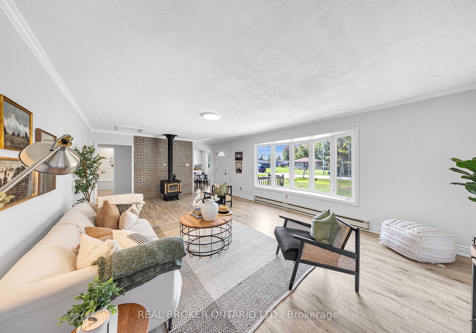 9-centre-road-georgina-ontario-n12757892