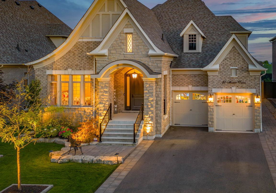 31-munsie-drive-king-ontario-n12758440