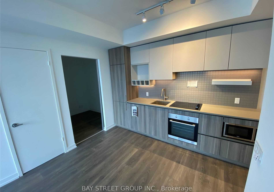 5-buttermill-avenue-vaughan-ontario-n12759092