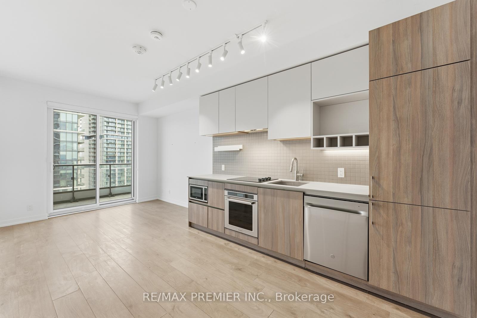 950-portage-parkway-vaughan-ontario-n12759172