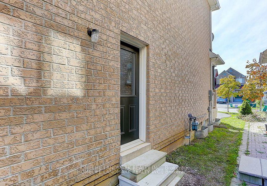 110-lahore-crescent-markham-ontario-n12759372