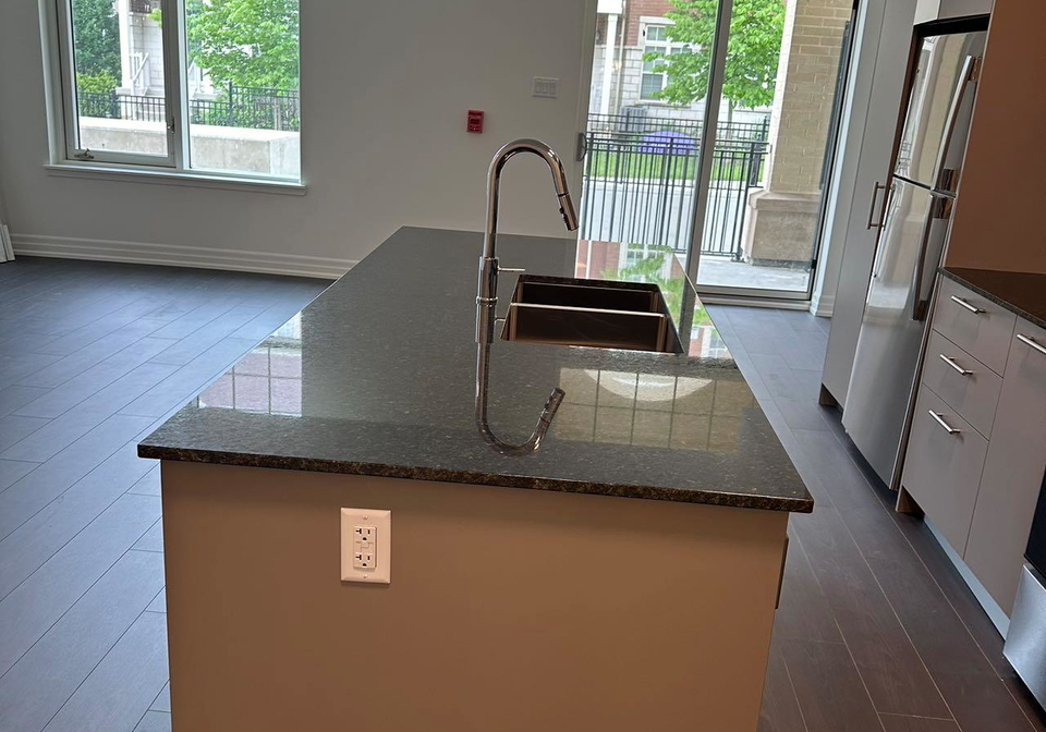 101-cathedral-high-street-markham-ontario-n12759594