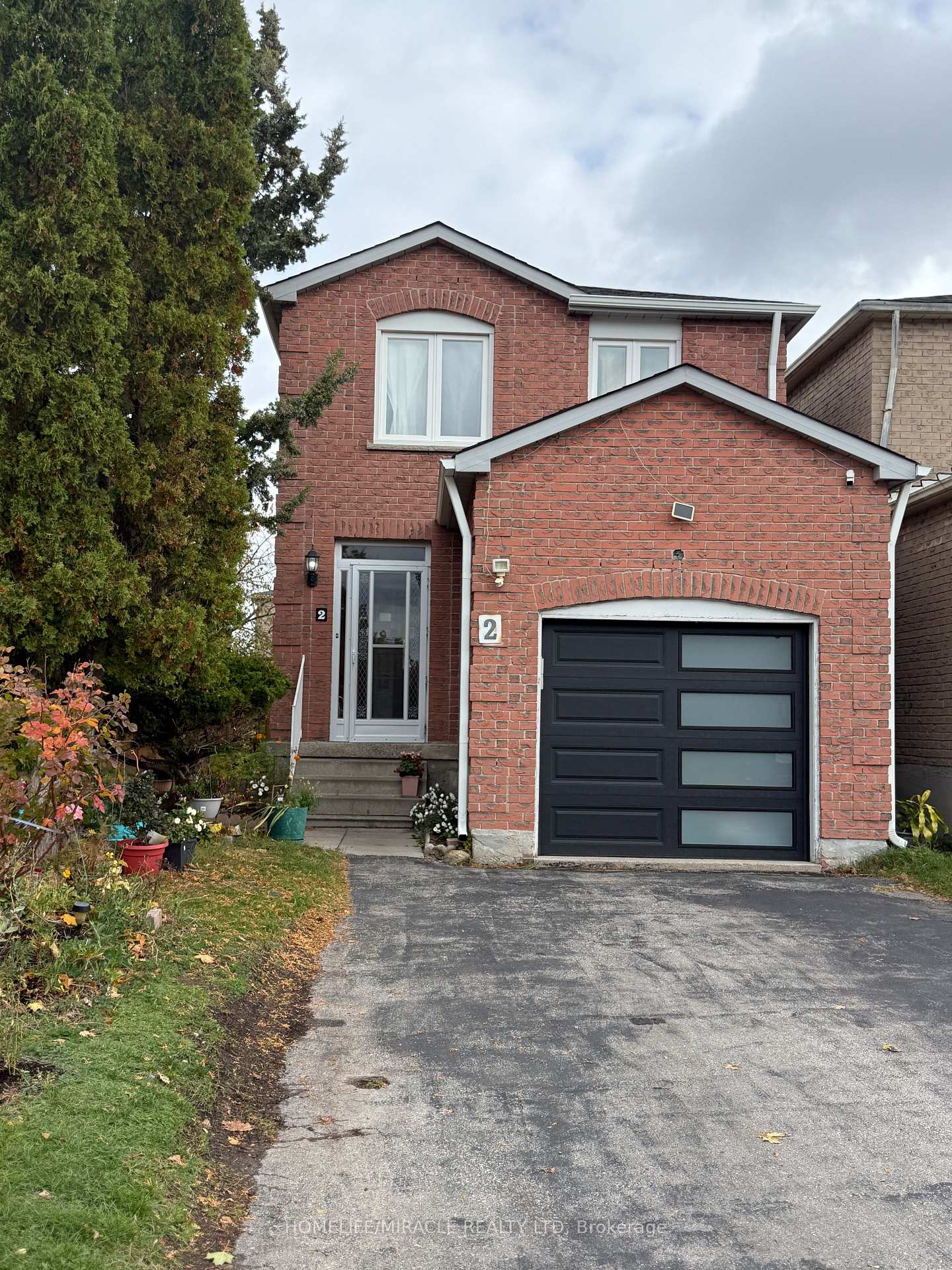 2-ketchum-crescent-markham-ontario-n12761072