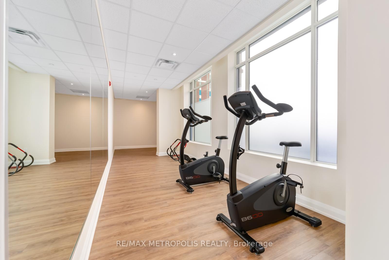 5917-main-street-whitchurchstouffville-whitchurch-stouffville-ontario-n12762004