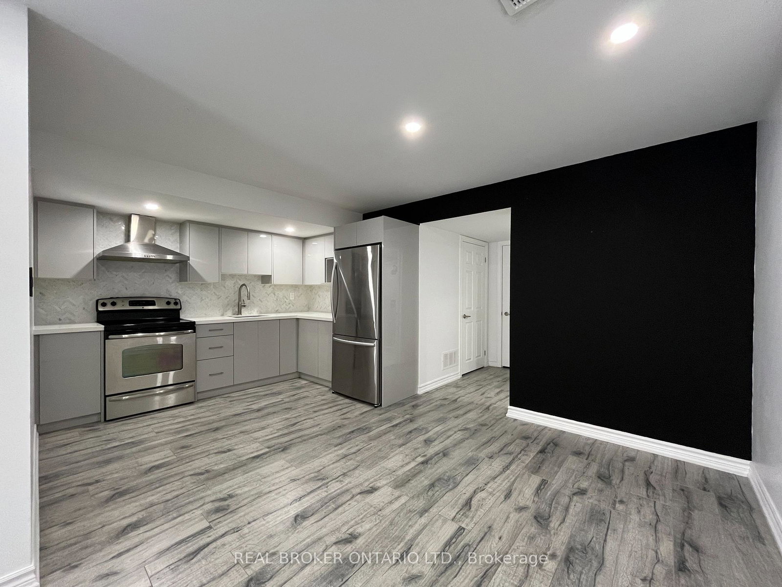 7-robert-green-crescent-vaughan-ontario-n12762308