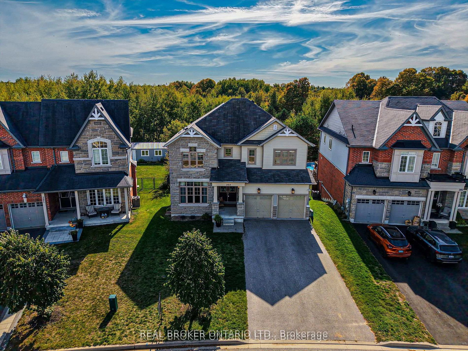 203-gold-park-gate-essa-ontario-n12762654