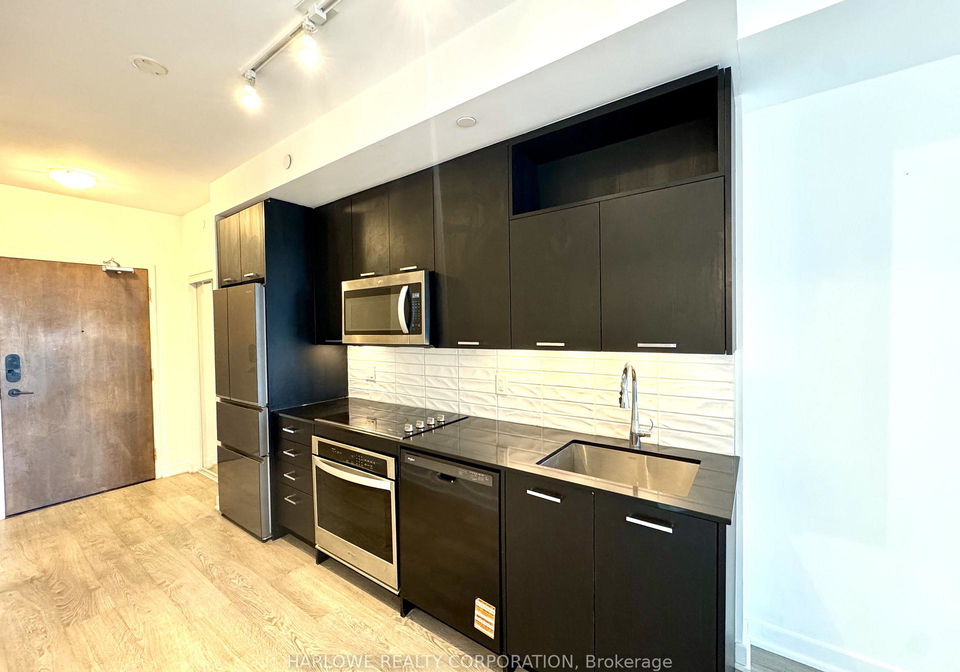 120-eagle-rock-way-vaughan-ontario-n12763050
