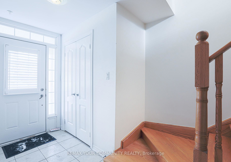 60-cathedral-high-heights-e-markham-ontario-n12763102