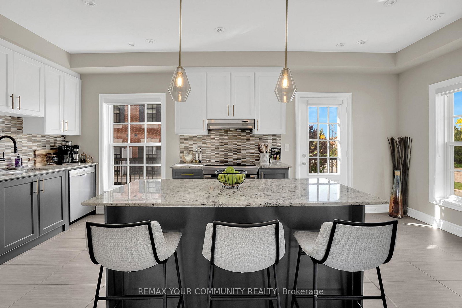 10060-keele-street-vaughan-ontario-n12763724