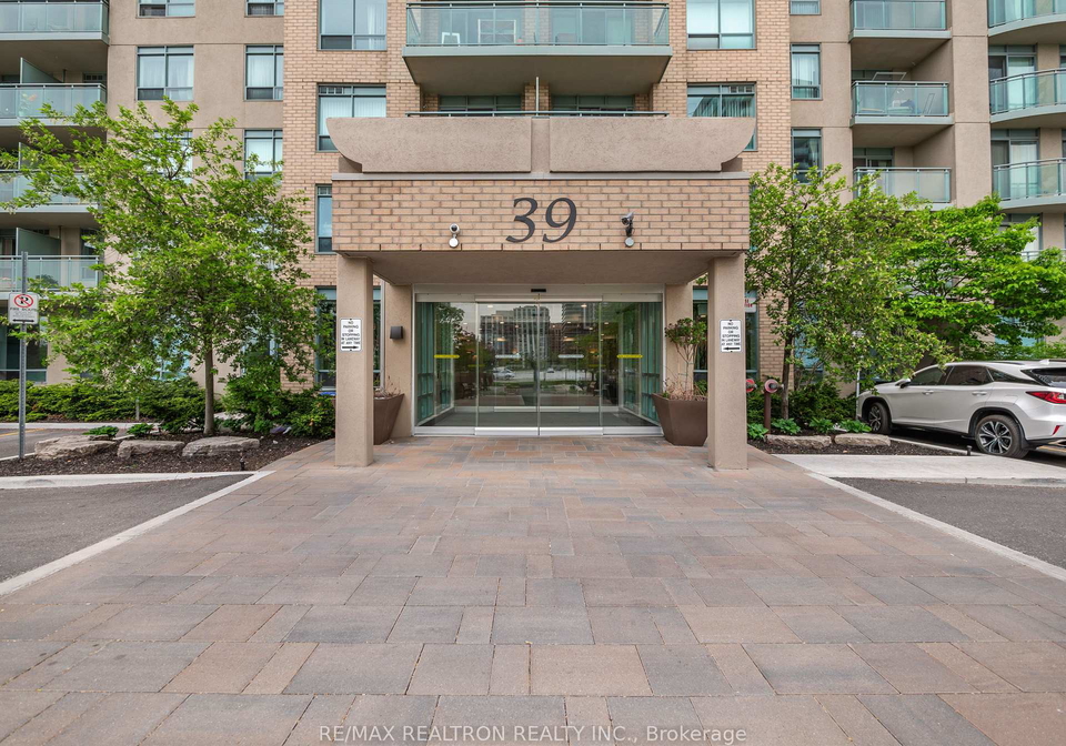 39-oneida-crescent-richmond-hill-ontario-n12764098