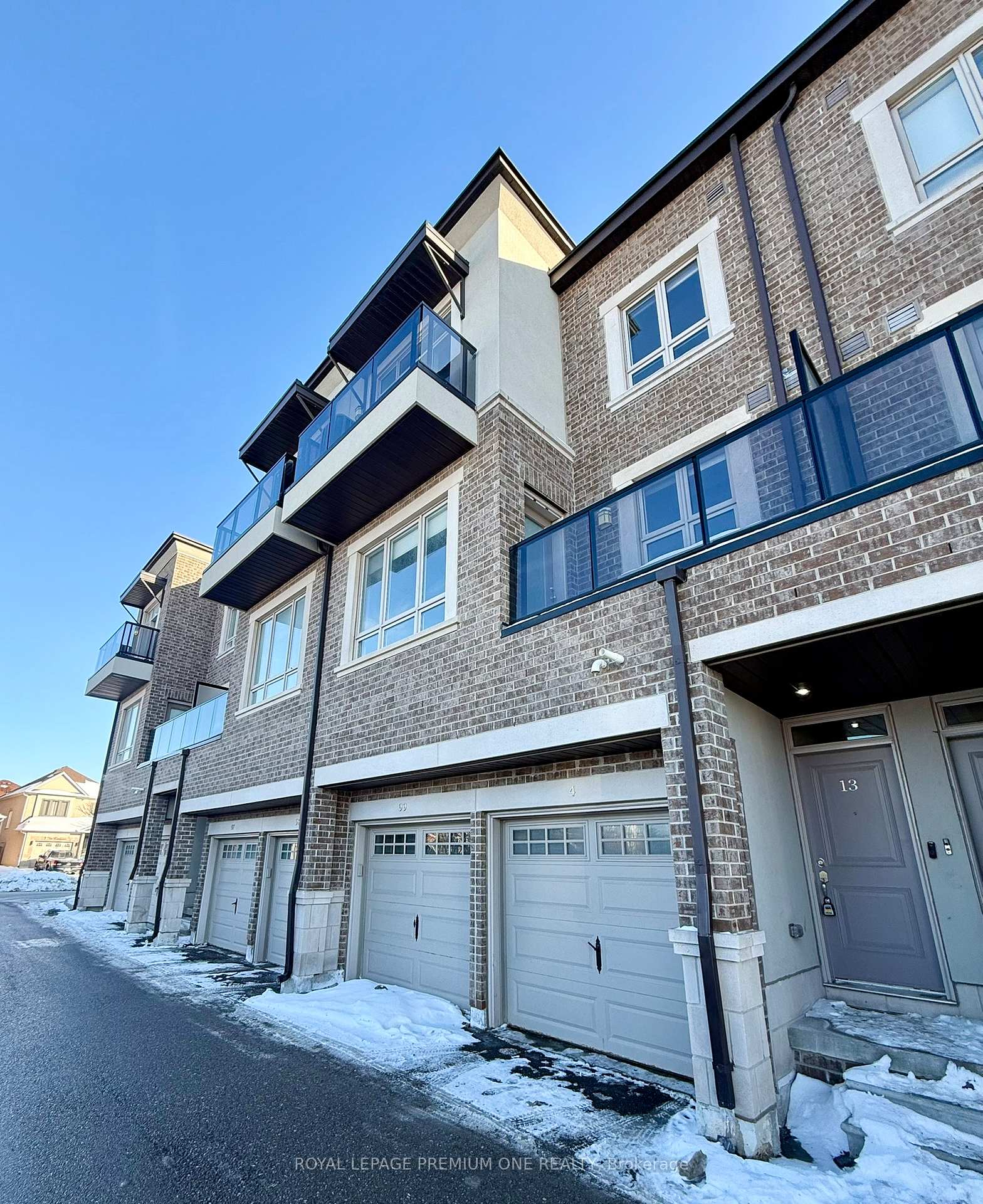 95-kayla-crescent-vaughan-ontario-n12764350