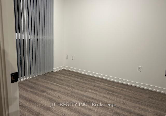 8-interchange-way-vaughan-ontario-n12764584