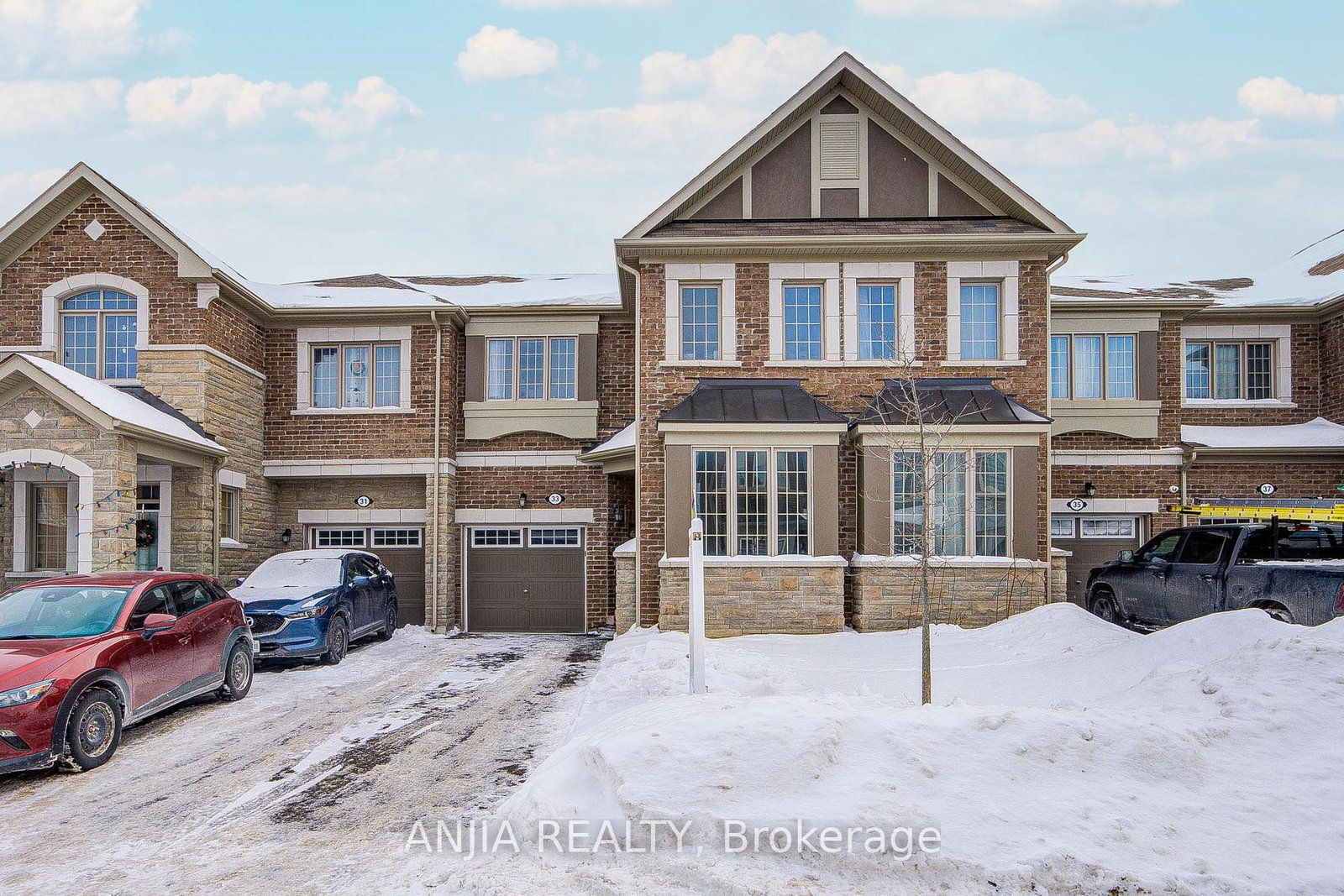 33-ness-drive-richmond-hill-ontario-n12764770