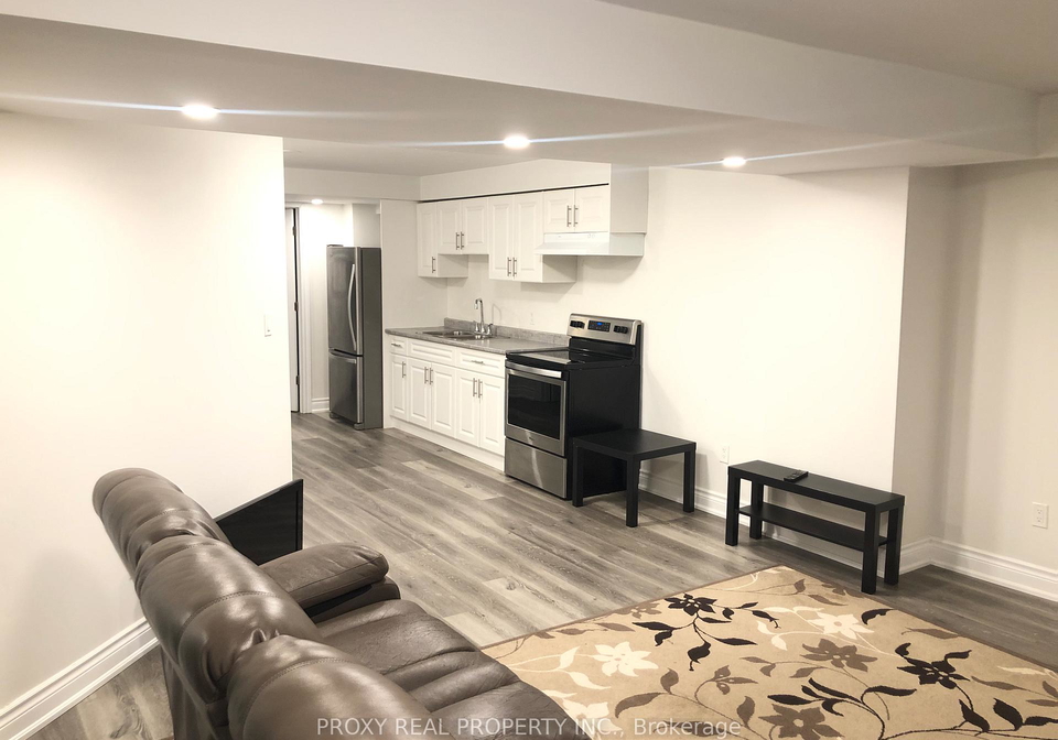 5-dietzman-court-richmond-hill-ontario-n12764826