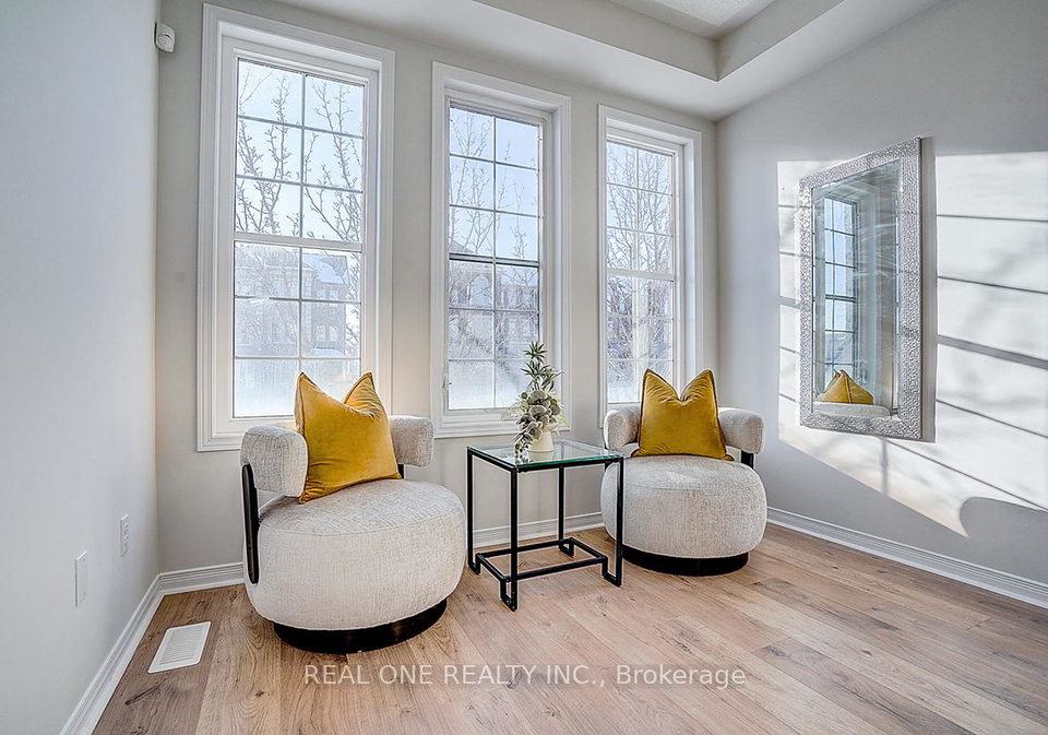 11-poetry-drive-vaughan-ontario-n12764940