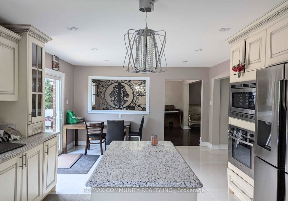 81-oxford-street-richmond-hill-ontario-n12765074